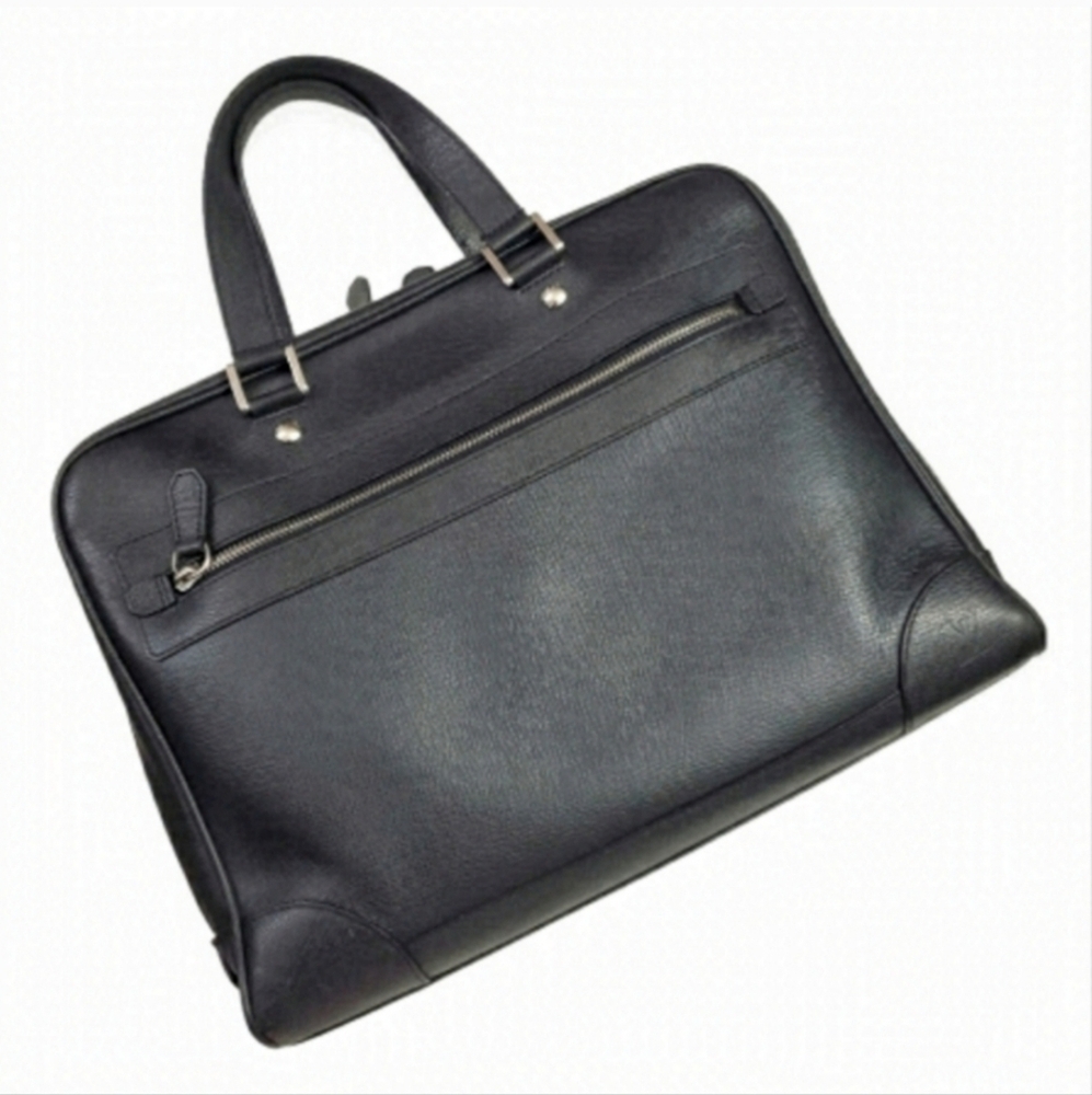 Authentic LOUIS VUITTON Taiga Leather Igor Briefcase - Ardoise Black